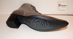 BOOTS SPIRAL 3553