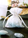 Sachet organza arabesque velours � drag�es