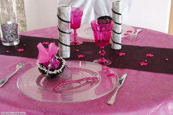 chemin de table organza fushia