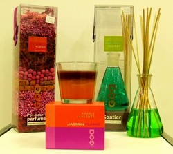 BOUGIES, SENTEURS ET PARFUMS D'INTERIEUR - CADEAUX ET DECORATION - LE TORCHON A CARREAUX