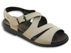Mephisto Altina.jpg