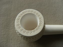 DESSUS FOYER PIPE DROITE ET FRISE TROUEE
