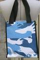  Sakaquatre de Reversible - b�che publicitaire recycl�e
