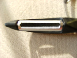 EPLUCHEUR UNIVERSEL