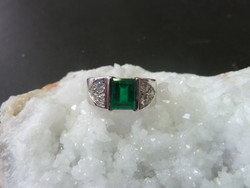 Emeraude de Colombie et 6 diamants taille brillant - Bague or Emeraude en Vente - Bijouterie LECANU