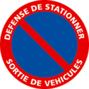 Panneau défense de stationner