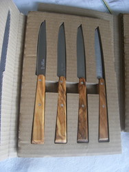 COFFRET 4 COUTEAUX OPINEL ESPRIT SUD