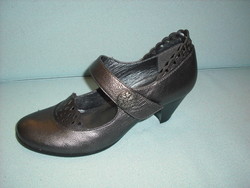 Collection chaussures hiver 20112012 035.jpg