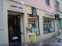 AUDIO 2000