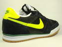 NIKE FIELD TRAINER