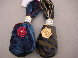 chaussons coreens,modele:FLAMME...! - collection chaussons d interieur distribues par IX - BOUTIQUE ROSE PALE