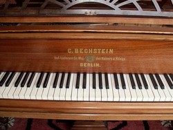 Piano queue occasion Bechstein - Notre s�lection pianos occasion:Yamaha,Sauter,Bech - ART &amp; PIANO - Patrick BLERIOT
