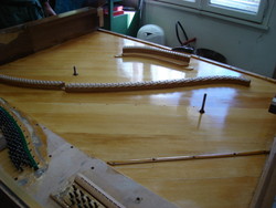 restauration table piano droit