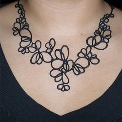 Collier Magnolia 32�