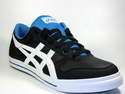 ASICS AARON