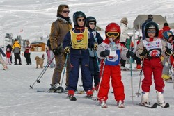 TARIF DE LOCATION SKI ENFANT DE 80 A 130CM - Location / r�paration de mat�riel de ski - NEIGE ET SOLEIL SPORTS ALLEVARD LES BAINS