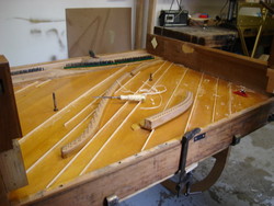 rESTAURATION TABLE HARMONIE EN COURS
