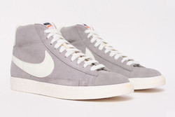 Nike-Blazer-Mid-Vintage-Gris-Ete-2011.jpg
