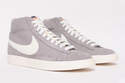 NIKE BLAZER MID