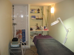 Cabine �pillations et soins du corps.