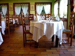Saint_Marcel_-_Le_Prieure_-_BD4_small.jpg
