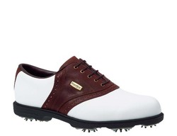 Les Chaussures de Golf - LA BOUTIQUE - pro shop - GOLF  :  LE  GOLF DES SARRAYS  (Indre-36100)    Tel :  02. 54 49. 54 49