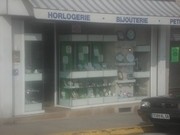 HORLOGERIE - BIJOUTERIE PETIT