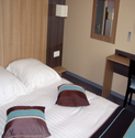 Chambre grand lit