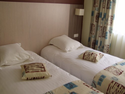 Chambre avec lit individuel