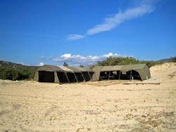 TENTE MILITAIRE 2.jpg