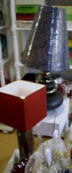 2 lampes , rouge et marron redim 300.jpg