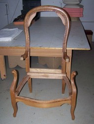 DECOUVREZ QUELQUES ETAPES DE REFECTION DE FAUTEUILS - R�fection de si�ges en tapisserie traditionnelle - tapissier �b�niste 