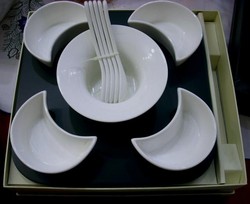 service blanc demi-lune.jpg