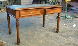 bureau - restauration de meubles anciens - tapissier �b�niste  mercerie tissu