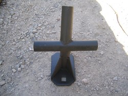 PIED DE TENTE MILITAIRE.jpg