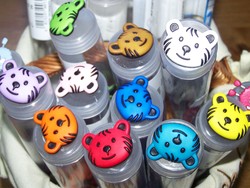 BOUTONS