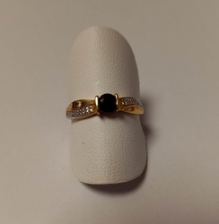BAGUE SAPHIR RONDE SERTIS 2 BARRETTES OR JAUNE 18 K - BIJOUTERIE DELAVEST          
