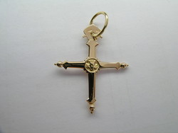 CROIX  TRADITIONNELLE DE SAVOIE OU CROIX JEANNETTE - BIJOUTERIE DELAVEST          