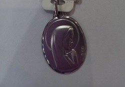 MEDAILLE VIERGE OVALE OR BLANC 18 CARATS - BIJOUTERIE DELAVEST          