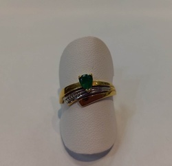 BAGUE EMERAUDE EN FORME POIRE BICOLORE 18 CARATS - BIJOUTERIE DELAVEST          