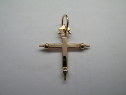 CROIX TRADITIONNELLE DE SAVOIE OU PLATE DE TARENTAISE - BIJOUTERIE DELAVEST          
