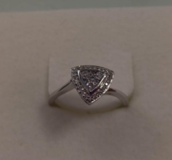BAGUE DIAMANT ET OR BLANC 18 CARATS - BIJOUTERIE DELAVEST          