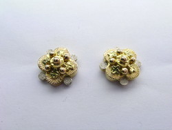 BOUCLES D'OREILLES BOUTONS FLORALES DE SAVOIE OR 750/000  - BIJOUTERIE DELAVEST          
