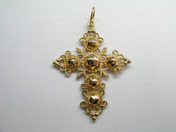 CROIX TRADITIONNELLE DE BESSANS OU CROIX A POINTE DE DIAMANT - BIJOUTERIE DELAVEST          