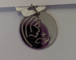 PENDENTIF OVALE VIERGE GRAVEE OR BLANC 18 CARATS - BIJOUTERIE DELAVEST          
