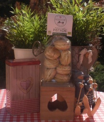 Macarons pistache bio 150 gr Haute Savoie - FLORISIM