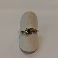 BAGUE EMERAUDE OR BLANC ET JAUNE 18 CARATS - BIJOUTERIE DELAVEST          