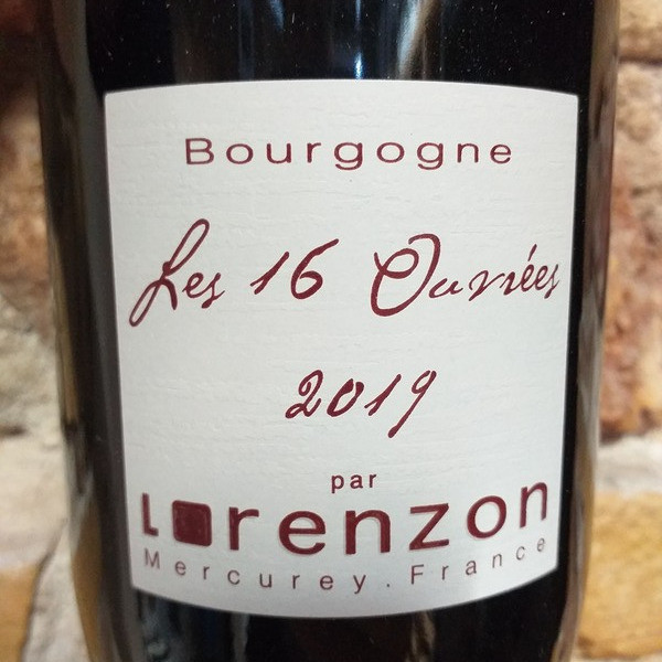 Bourgogne Les 16 Ouvrées - Domaine Lorenzon - Vins Rouges - Terroirs &amp; Millésimes - Voir en grand