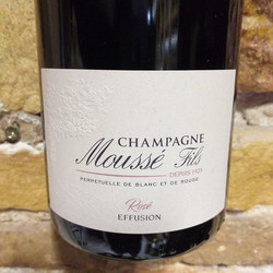 Champagne Rosé Effusion - Maison Moussé & Fils - Terroirs & Millésimes