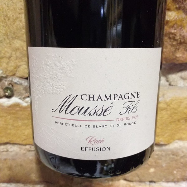 Champagne Rosé Effusion - Maison Moussé &amp; Fils - Champagne - Terroirs &amp; Millésimes - Voir en grand